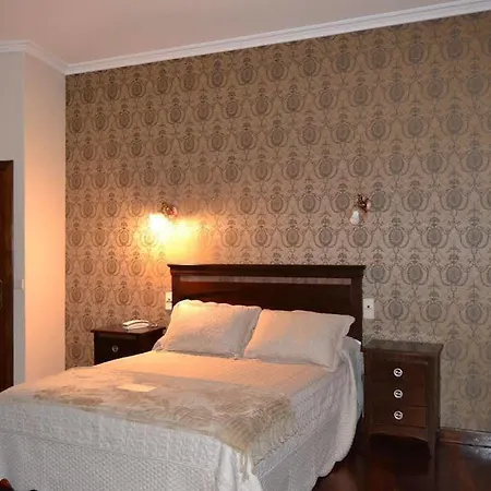 A Torre Do Xudeu 2* Tui